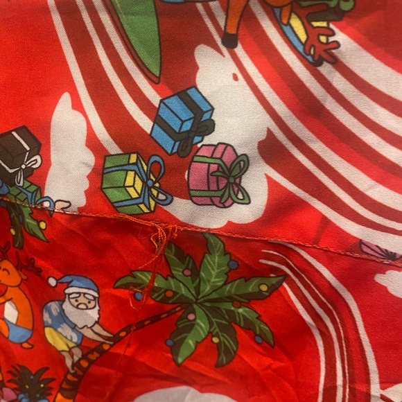 Envmenst  Red Hawaiian  Holiday Shirt - Picture 9 of 9